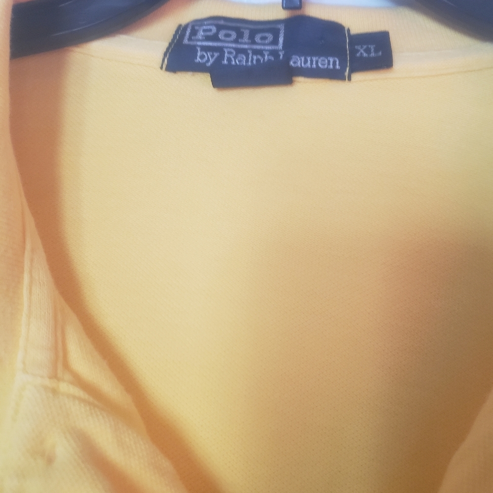 Polo - Picture 2 of 4